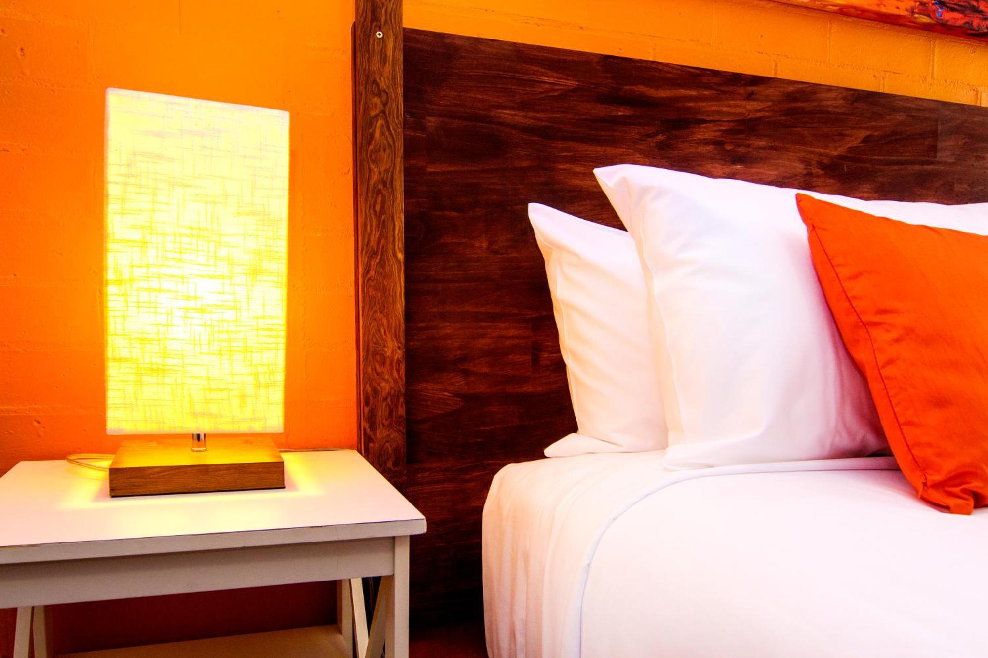 Crescent Motel טארי מראה חיצוני תמונה