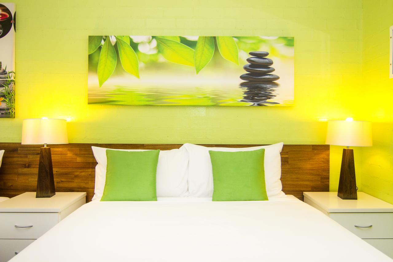 Crescent Motel טארי מראה חיצוני תמונה