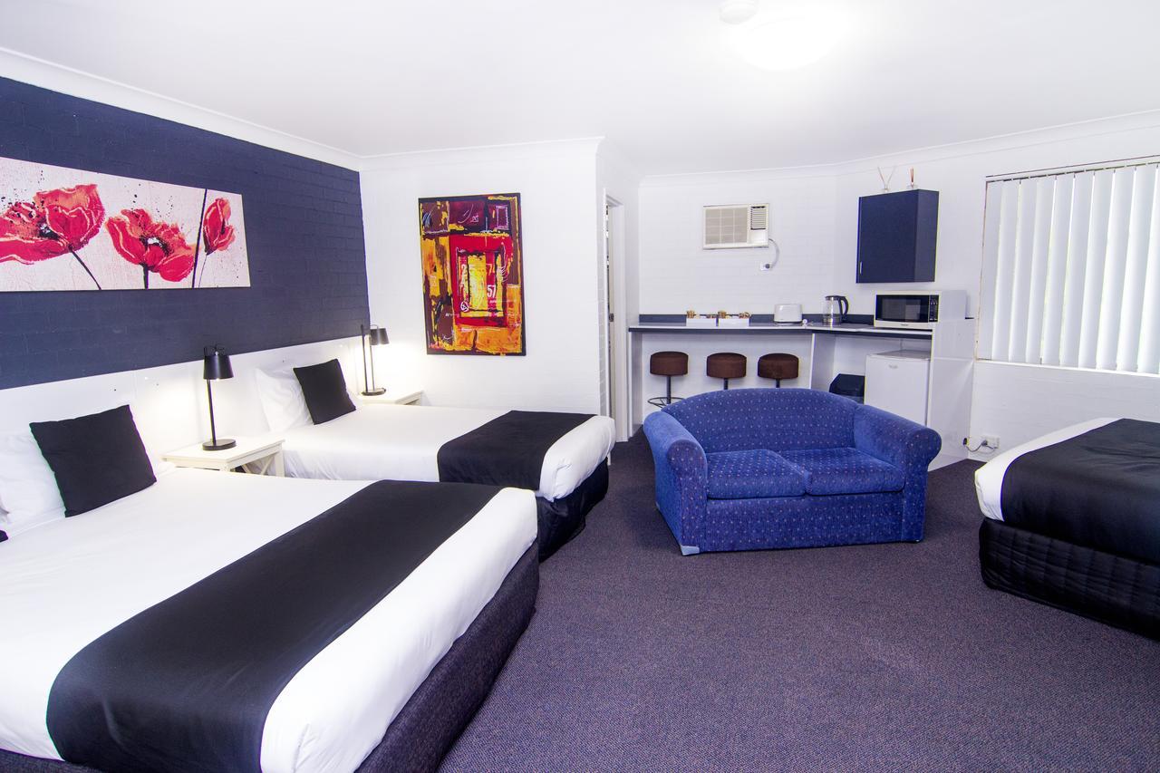 Crescent Motel טארי מראה חיצוני תמונה