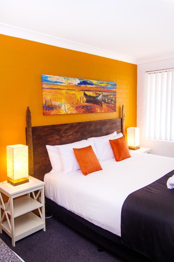 Crescent Motel טארי מראה חיצוני תמונה